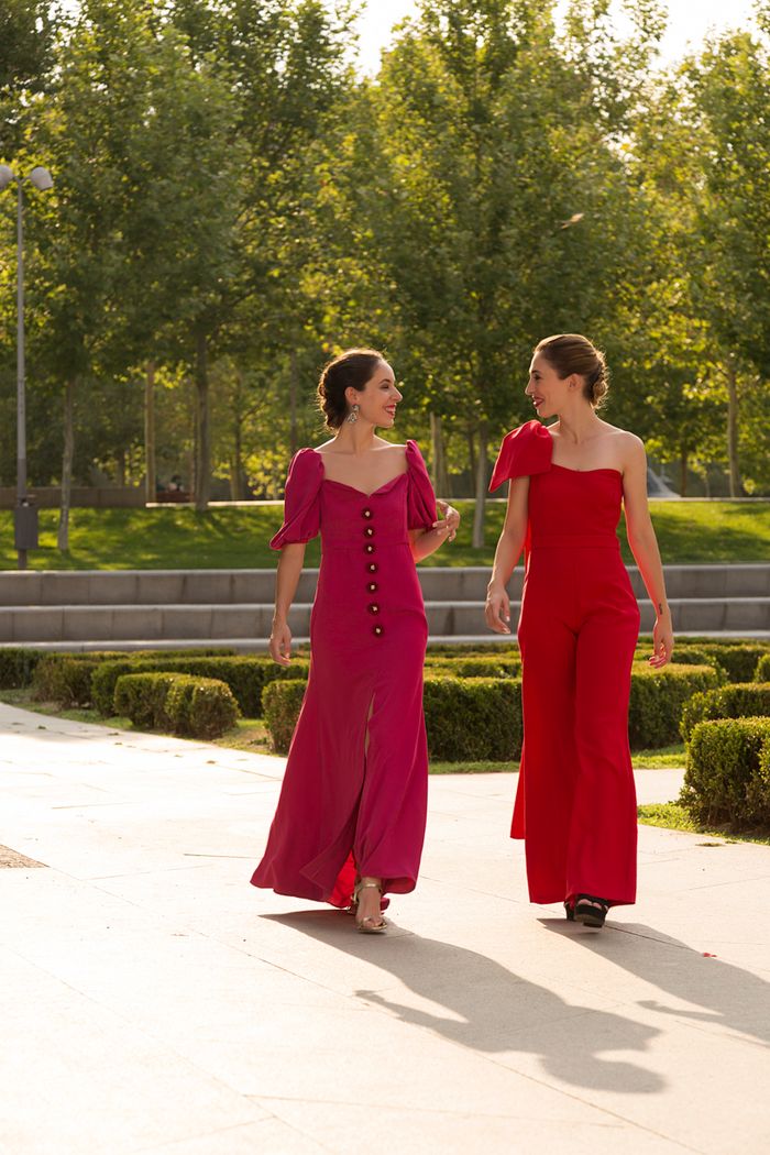 Fotografía patricia Sosa moda madrid Blancaspina vestidos fiesta rojo mujeres invitada perfecta