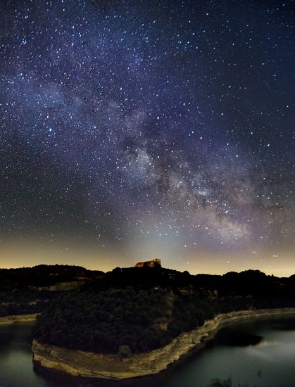 Via làctia i Sant Pere de Casserres