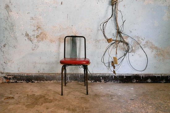 chair in havana 6 , photography tour by louis alarcon