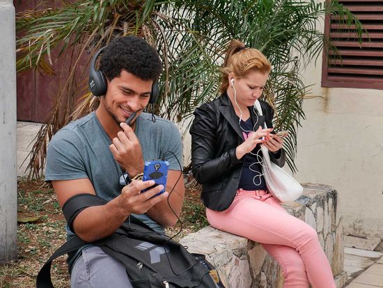 speaking with families from cuba, pictures of change in havana by louis alarcon