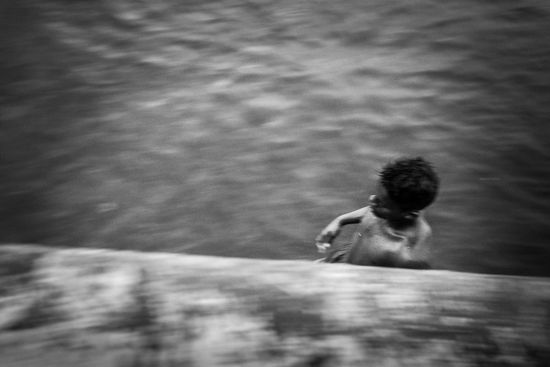running away of Havana by Louis Alarcon, proffessional cuban photographer