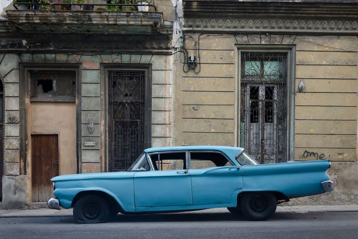 old cars in cuba 11, cuban workshops led by louis alarcon