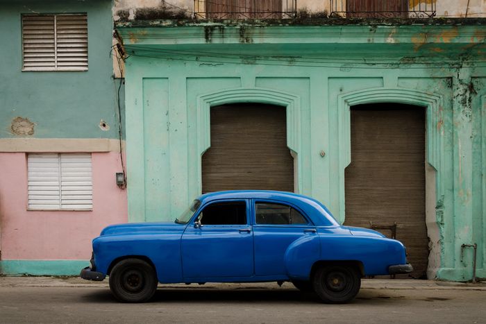 old cars in cuba 14 , cuban workshops led by louis alarcon