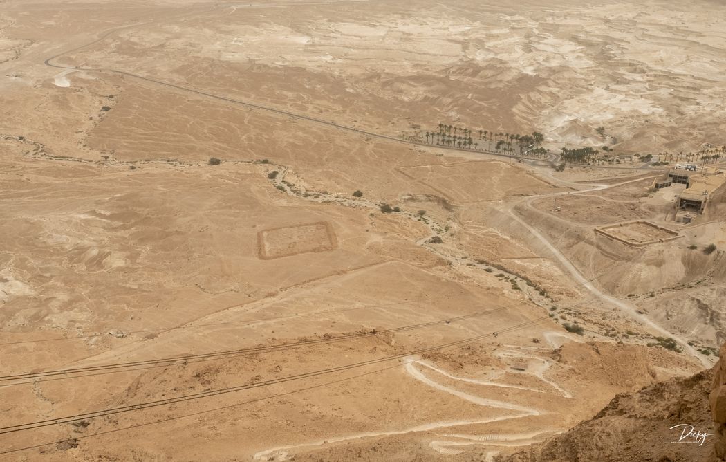 Sitios dnde los romanos formaron sus cuarteles para el sitio a Masada