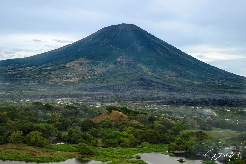 DSC_3906 Volcan Chaparrastique.jpg