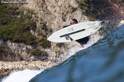 Volando sobre las olas