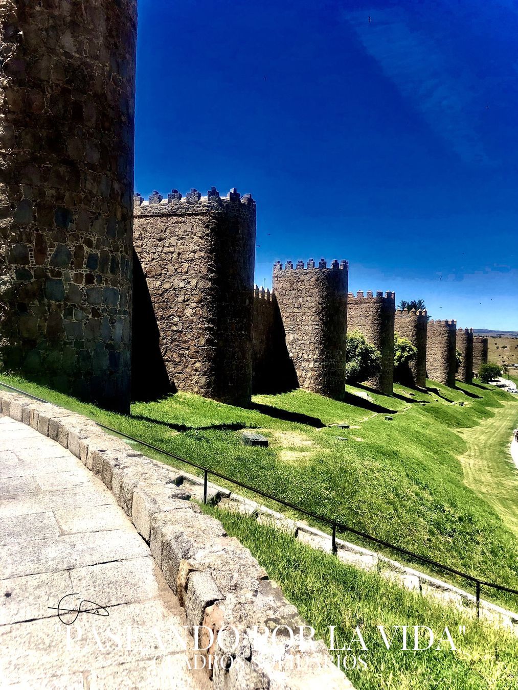 84 - MURALLA DE AVILA