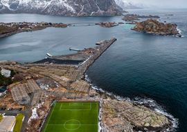 Arctic football. Norwegian