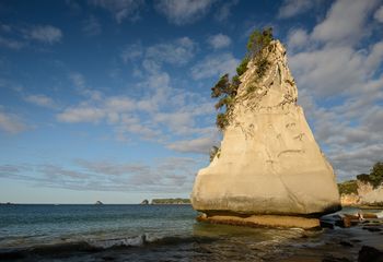 Sandstone cliffs, Cathedral Cove, Hahei, Waikato